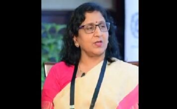 Rajni Hasija will continue to hold additional charge of IRCTC CMD post