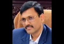 IAS officer Anunjay Kumar Singh will serve one more year in UP