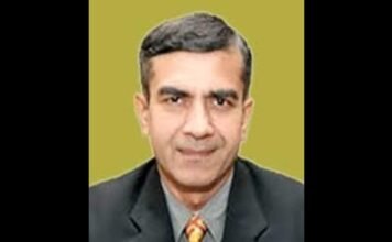 Rajesh Kumar Singh gets addl. charge of Secretary, Ministry of Textiles