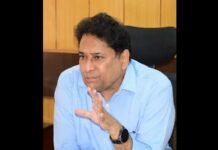 J&K: IAS officer takes complaint to NCSC against LG and CS