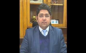 J&K govt relieves IAS Raghav Langer