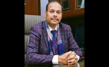 Vivek Aggarwal continues as Director, FIU-India Vivek Aggarwal IAS