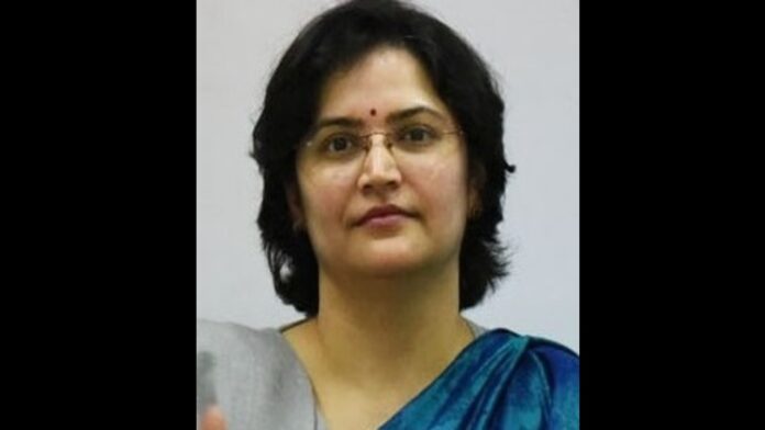 Sangeeta Saxena 1 Sangeeta Saxena's tenure as Counsellor (Services), PMI, WTO, Geneva