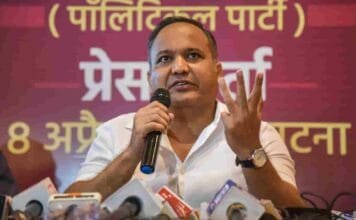 Former IPS officer Shivdeep Lande launches ‘Hind Sena’, to contest Bihar assembly polls