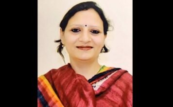 UP IAS Kamini Ratan Chauhan posted as Principal Secretary in Sales Tax Deptt IAS Officer Kamini Ratan Chauhan