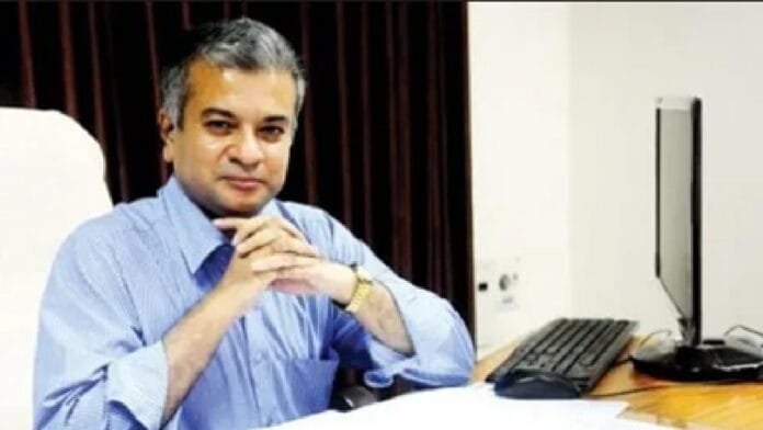 Dr. Raju Narayana Swamy IAS, celebrated anti-corruption crusader and recipient of the SIMATS Lifetime Achievement Award.