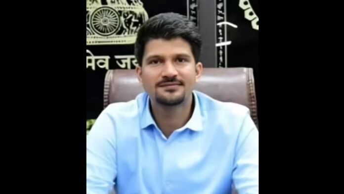Deepak Soni IAS