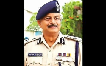Uttar Pradesh govt promotes IPS officer Alok Singh to DG rank Alok Singh IPS