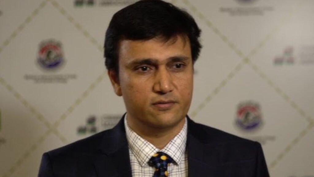 Hardik Satishchandra Shah IAS