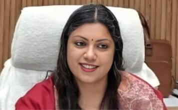 Medha Roopam IAS: Biography, Education, Rank & Batch Medha Roopam IAS