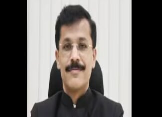 Maharashtra transfers 4 IAS officers; Tukaram Mundhe gets 25th posting