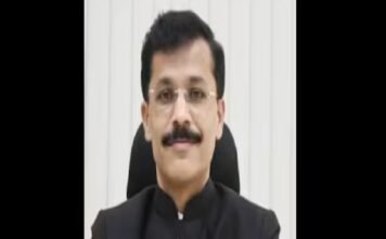 Maha ‘Singham’ IAS Tukaram Mundhe shifted 24th time in 21 years Tukaram Mundhe IAS