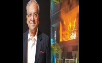 Ex-IAS and country’s first competition panel chief dies in AC blast Dhanendra Kumar ex-IAS dies