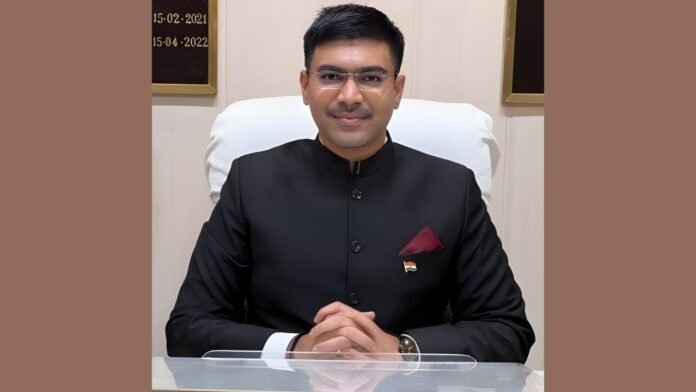 Manish Bansal IAS