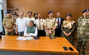 Mahesh Dixit assumes charge as Director of Intelligence Bureau