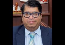 Vikram Dev Dutt gets additional charge of Secretary, Petroleum Ministry
