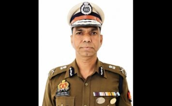 Uttar Pradesh govt promotes Ashok Kumar Singh to DG rank