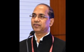 Vijay Mittal gets extension as Joint Secretary in Heavy Industries Ministry